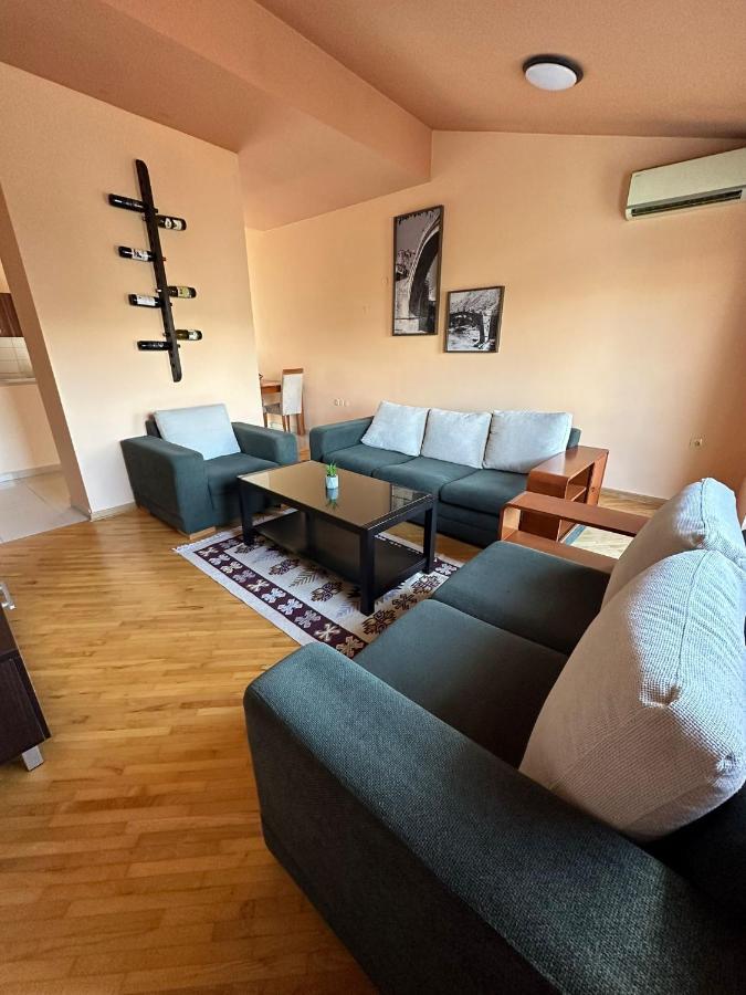 מוסטר Apartment Nina מראה חיצוני תמונה